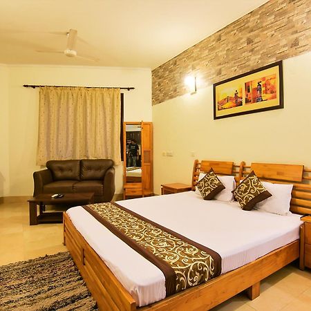 Bedchambers Serviced Apartments, Sushant Lok Gurgaon Exteriör bild