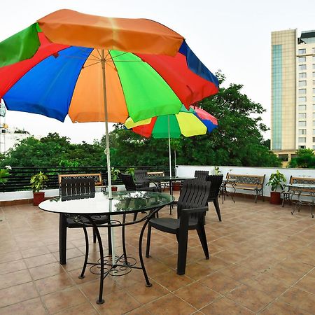 Bedchambers Serviced Apartments, Sushant Lok Gurgaon Exteriör bild