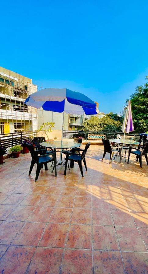 Bedchambers Serviced Apartments, Sushant Lok Gurgaon Exteriör bild