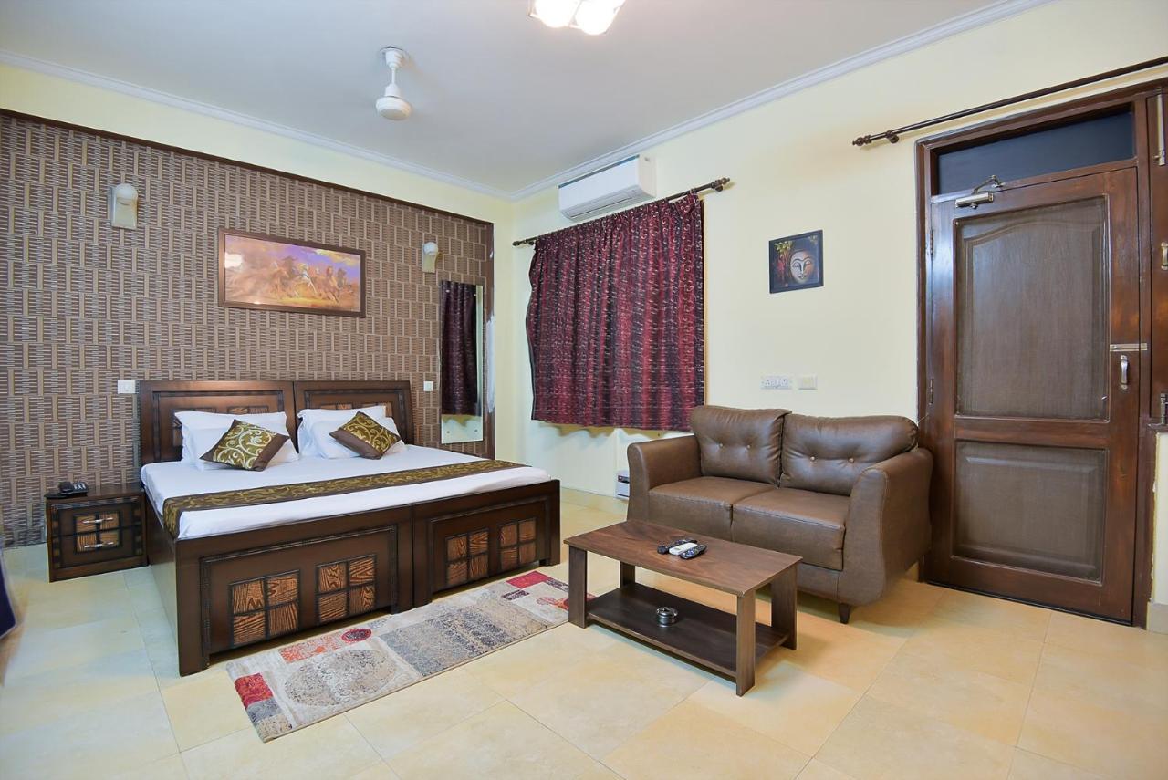 Bedchambers Serviced Apartments, Sushant Lok Gurgaon Exteriör bild