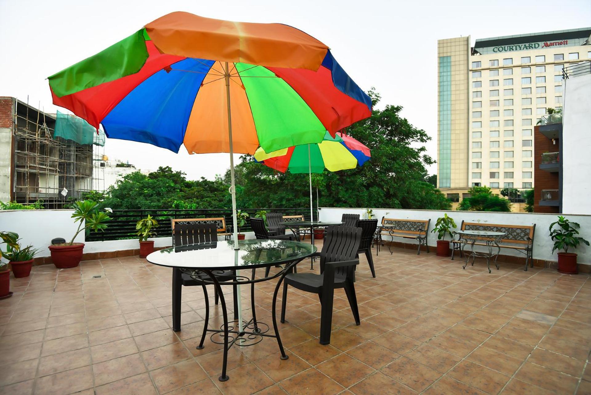 Bedchambers Serviced Apartments, Sushant Lok Gurgaon Exteriör bild